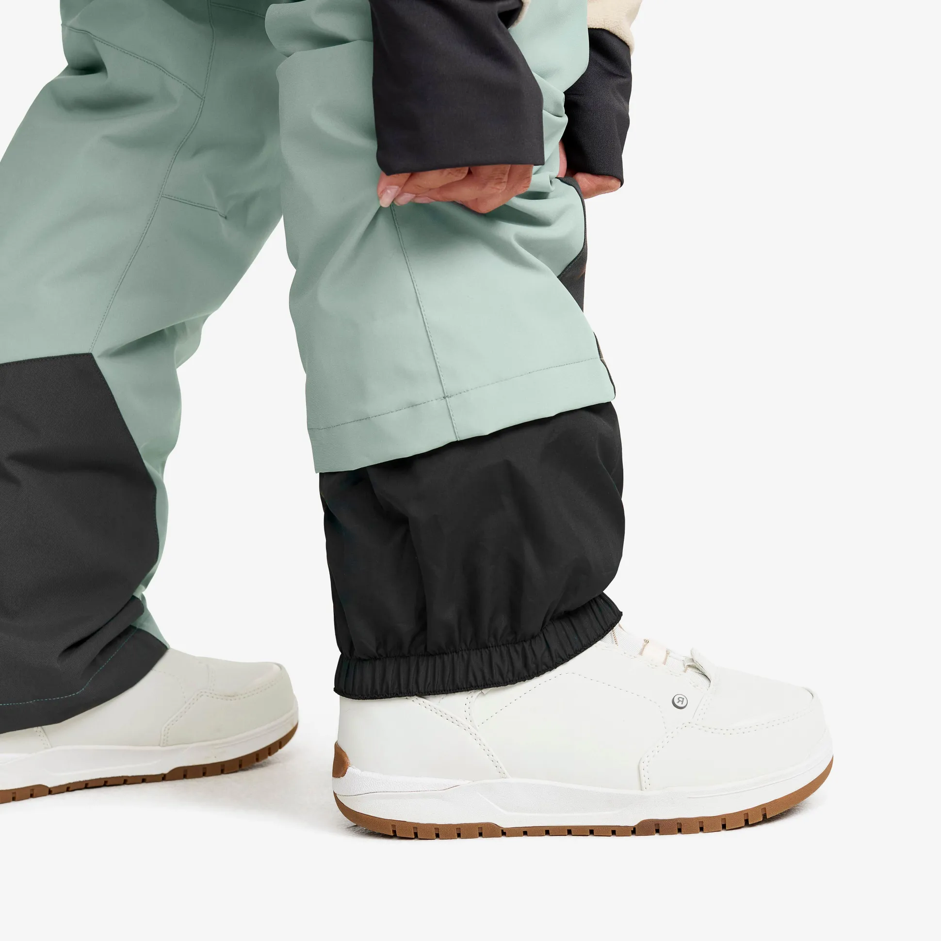 AccXel Insulated 2L Snow Pants Naiset