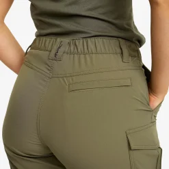 Adventure Cargo Stretch Shorts Naiset