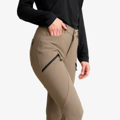 Bouncer Highwaist Jeans Naiset