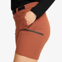 Elevate Pro Hiking Shorts Naiset