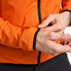 Flatter Insulated Jacket Miehet