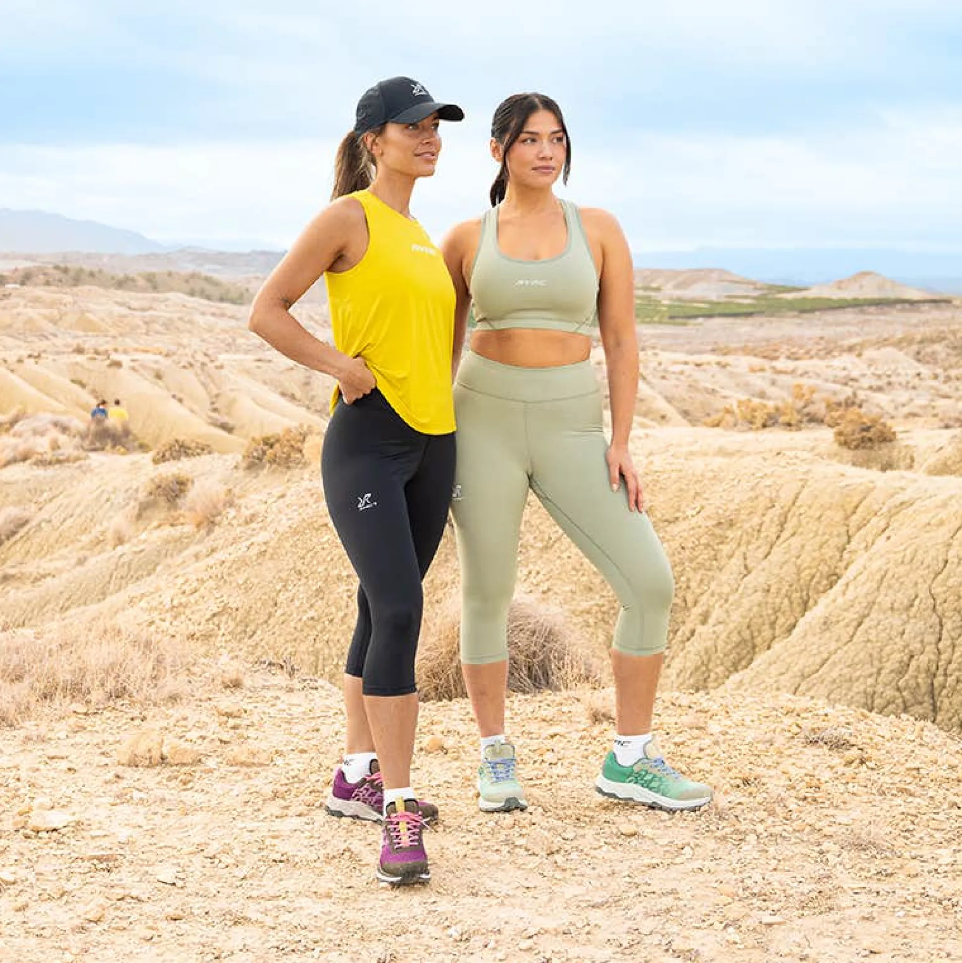 Flow High-waisted Capri Leggings Naiset