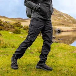 Outdoor Basic Pants Miehet