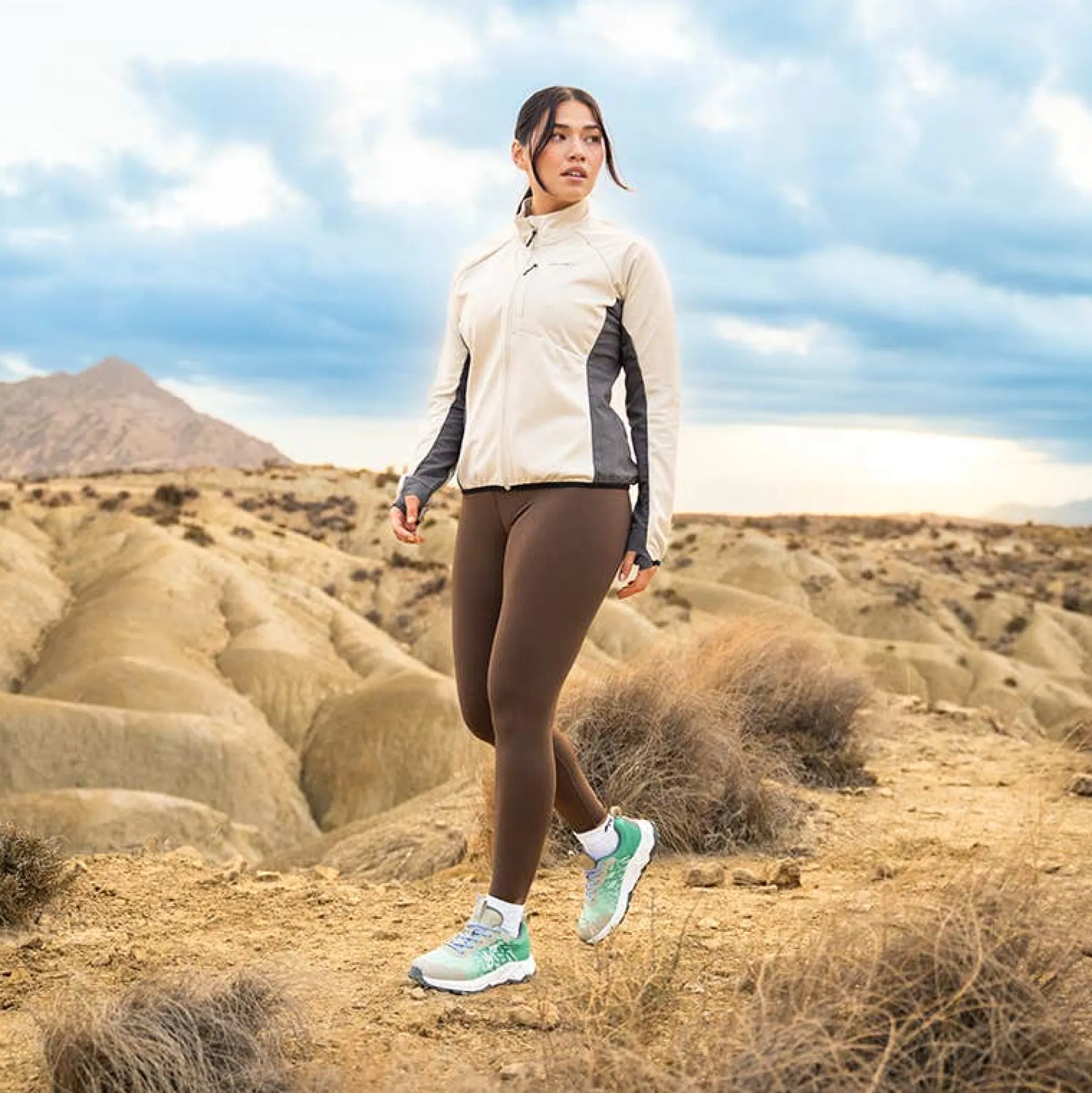 Pace Wind Jacket Naiset